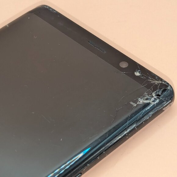 Samsung Galaxy Note8 64GB Black (Unlocked) #5*** - Picture 4 of 7